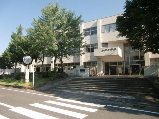 小学校　美濃加茂市立山手小学校（小学校）まで1493m