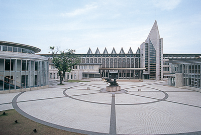 大学・短大　秋田公立美術大学（大学・短大）まで1683m