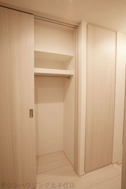 【ＡＲＴ　ＡＰＡＲＴＭＥＮＴ　ＩＮ　ＴＯＫＹＯ　ＮＯＲＴＨの収納】