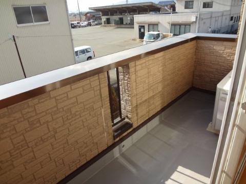 バルコニー　ベランダ