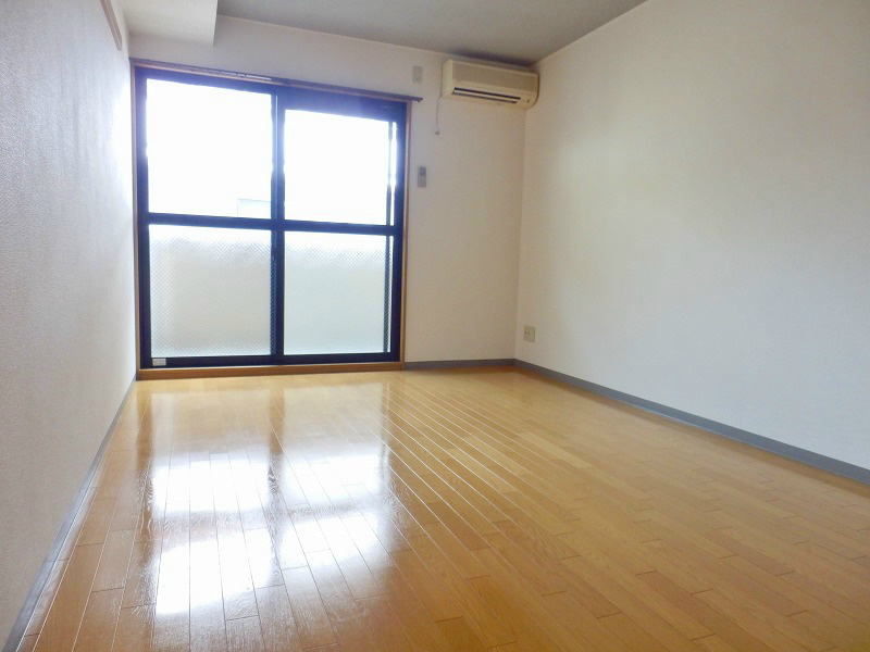 居室・リビング　8.16帖のリビング