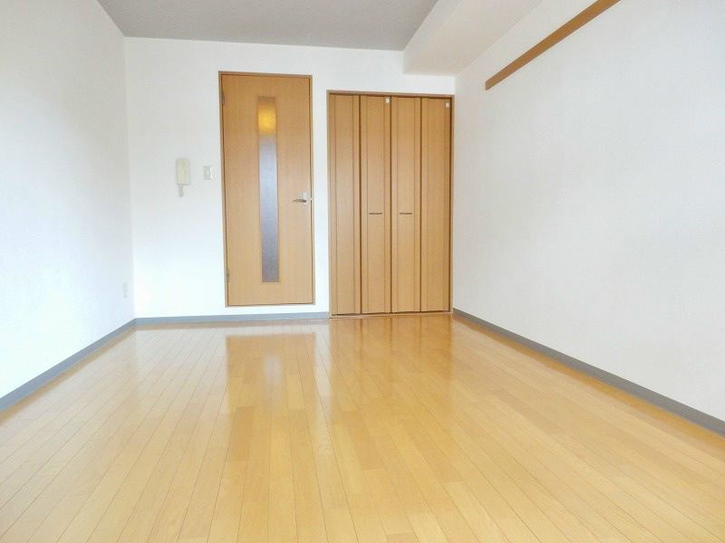 その他部屋・スペース　キッチン側