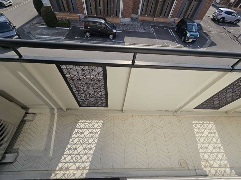 バルコニー　バルコニー