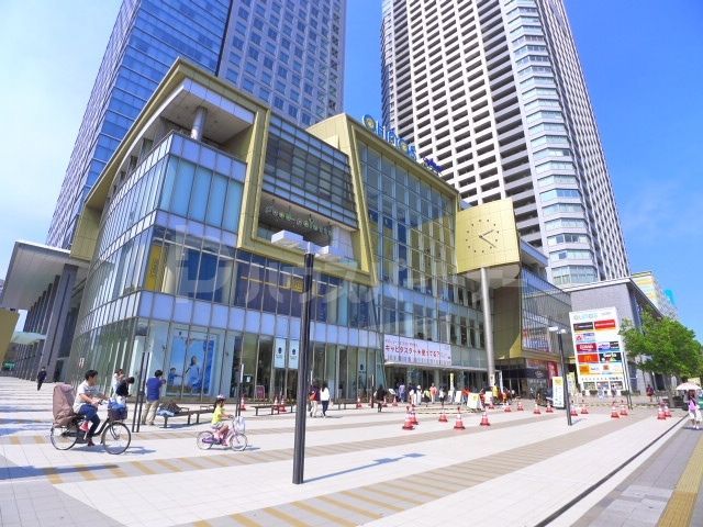 ショッピングセンター　olinasモール（ショッピングセンター）まで330m