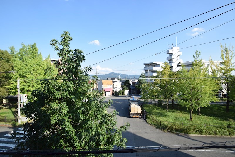 【京都市北区小山東花池町のマンションの眺望】