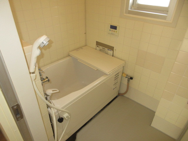 バス・シャワールーム　浴室