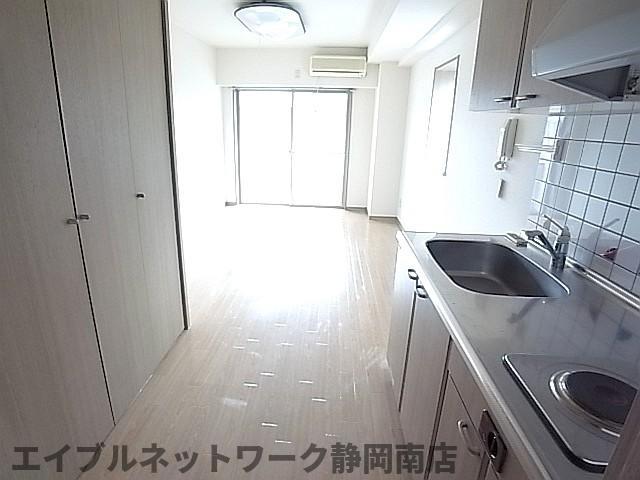 【静岡市駿河区大谷のマンションのその他】