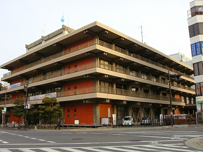 【グリーンルーフ京阪IIの役所】