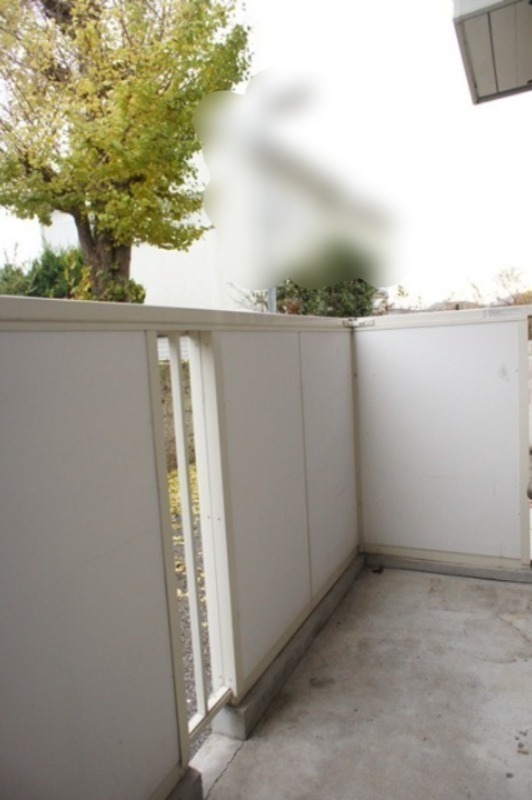 バルコニー　図面と現状に相違がある場合には現状を優先