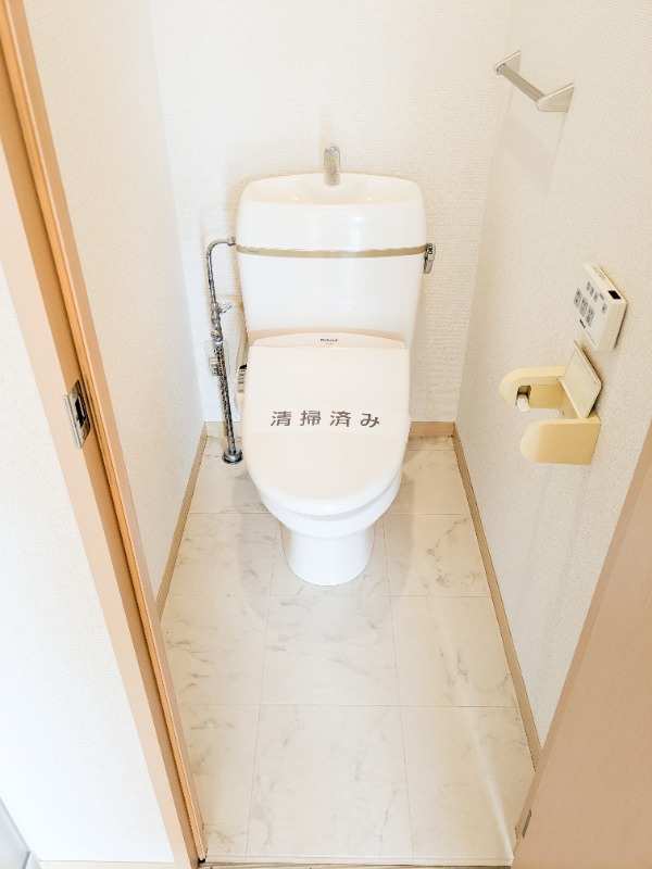 トイレ　図面と現状に相違がある場合には現状を優先