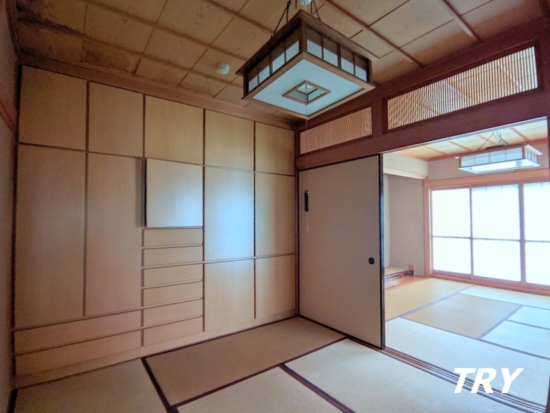 収納　６帖和室の収納