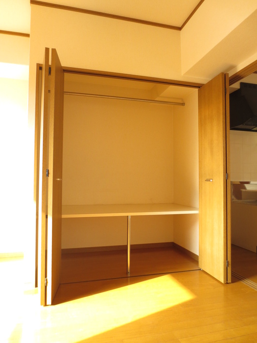 収納　別の部屋の参考写真です。