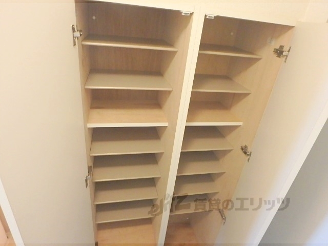 収納　下駄箱