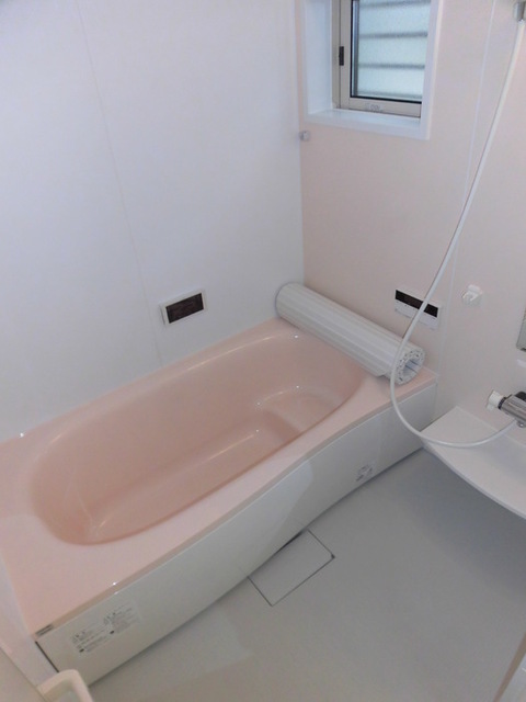 バス・シャワールーム　Ｂ１０３　浴室