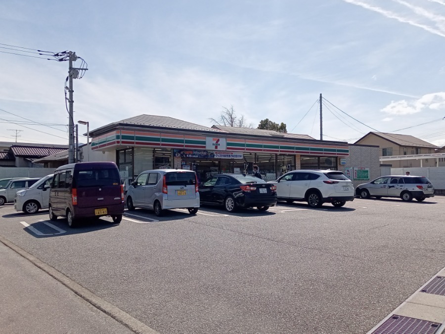 コンビニ　セブンイレブン玉穂成島店（コンビニ）まで967m