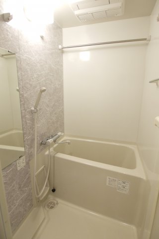 バス・シャワールーム　詳細は、RISUMO江坂本店→06-6155-7137まで♪