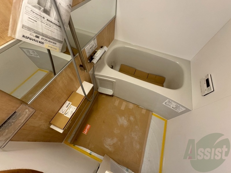 バス・シャワールーム　お風呂になります。一日の疲れを癒してくださいね。