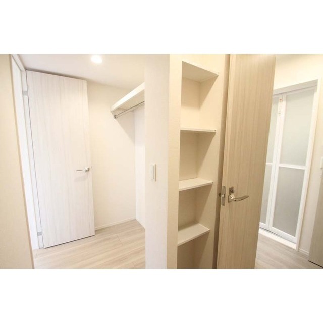 収納　※ウォークスルークローゼット