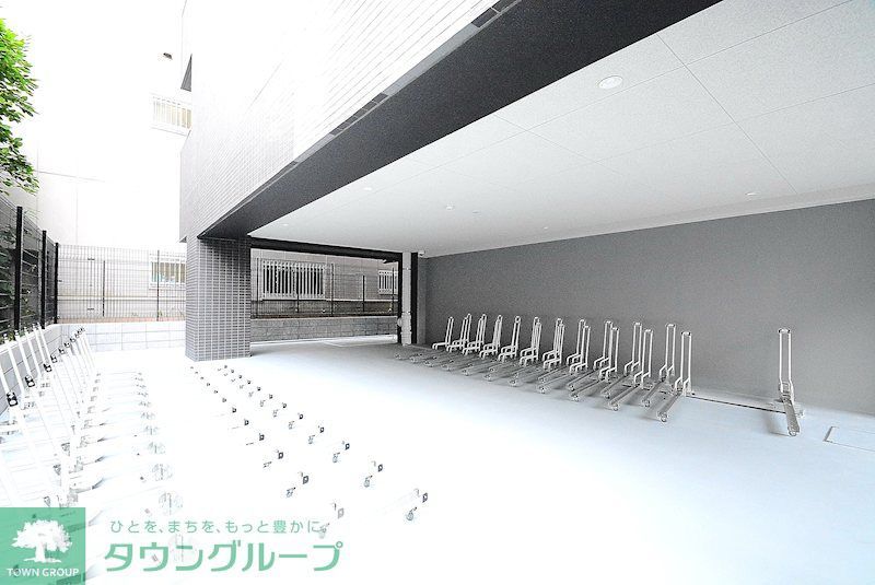 駐車場　駐輪場