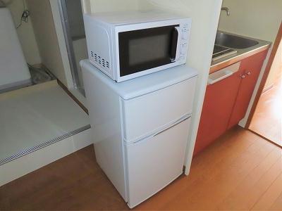 その他　電子レンジ、冷蔵庫完備