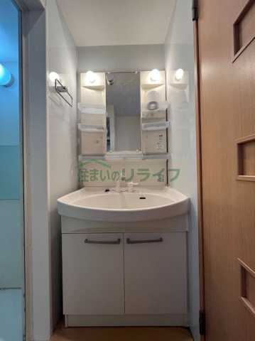 洗面設備　※参考写真です。同じ間取りの別部屋になります。