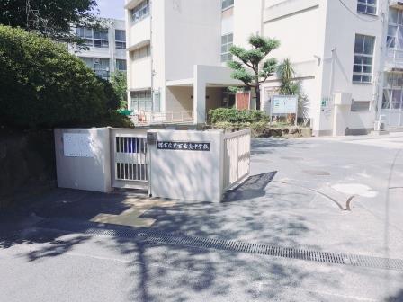 中学校　堺市立東百舌鳥中学校（中学校）まで1317m