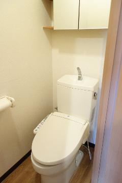 トイレ　トイレ