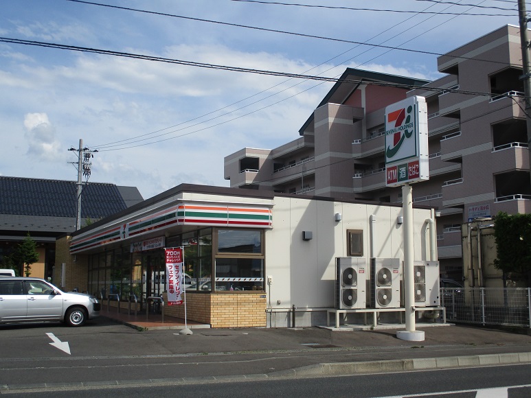 コンビニ　セブンイレブン 盛岡月が丘1丁目店（コンビニ）まで316m