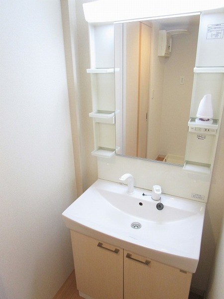 洗面設備　洗面化粧台