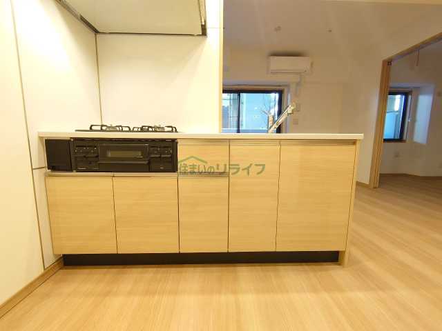 キッチン　※参考写真　同タイプ（間取り）の写真となります。