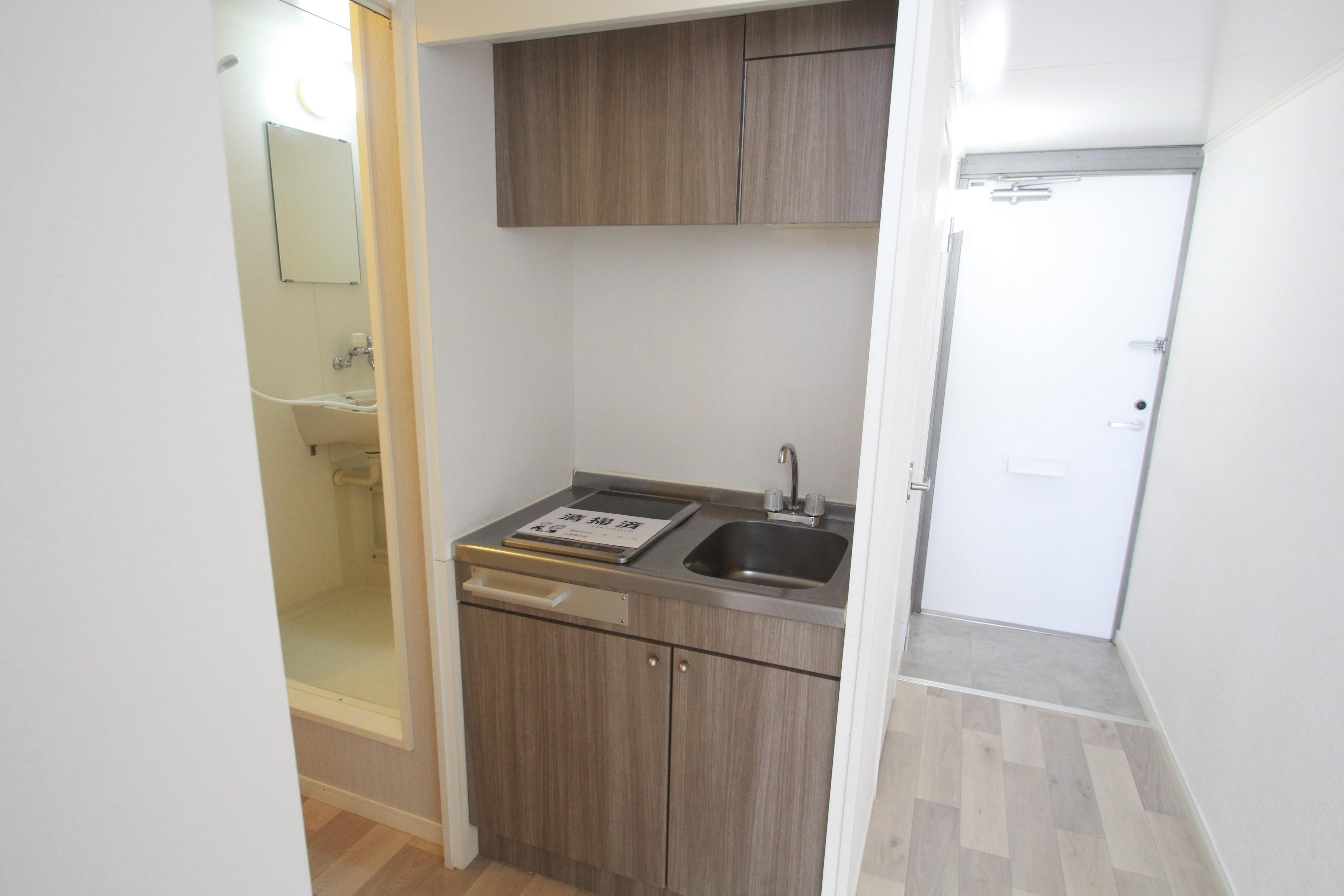 キッチン　2口IHコンロ付きのキッチンです。