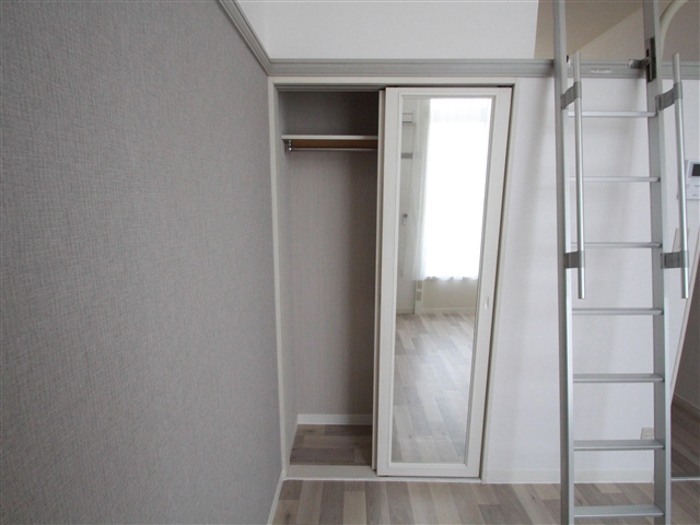 収納　クローゼットです。