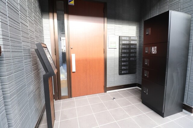 エントランス　集合ポスト・宅配ＢＯＸ