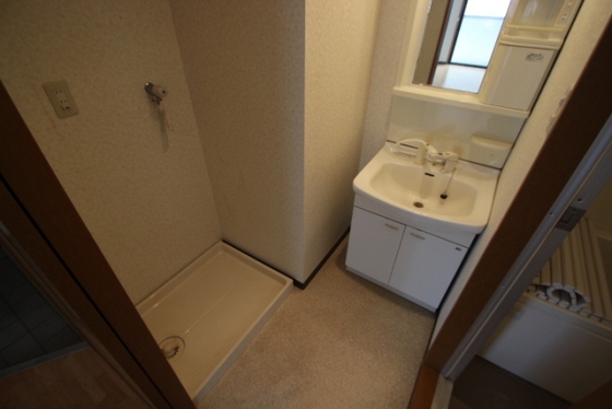 洗面設備　※別部屋の写真です
