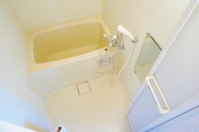 バス・シャワールーム　浴室