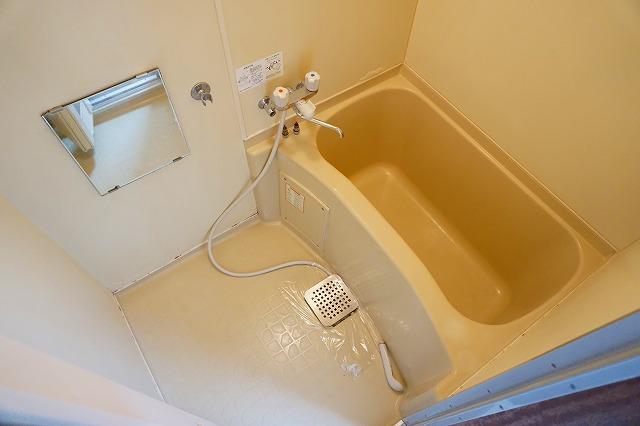 バス・シャワールーム　浴室