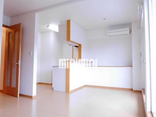 居室・リビング　エアコン付きのＬＤＫです。