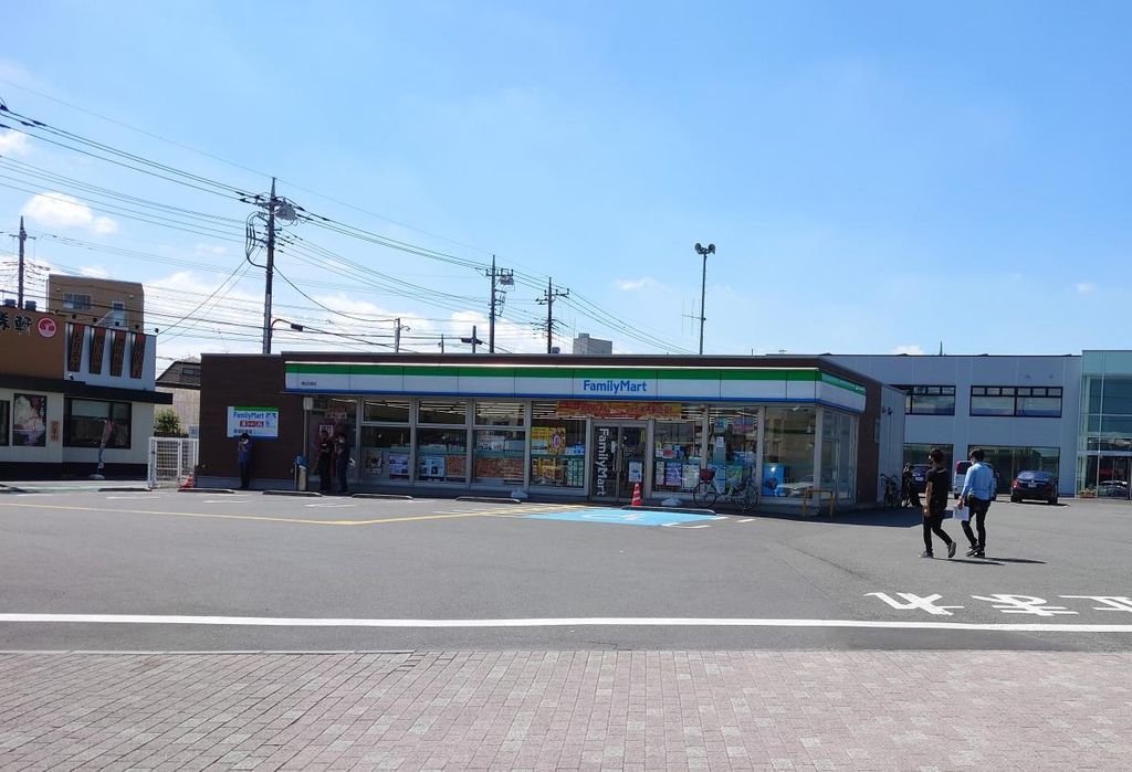 コンビニ　ファミリーマート 熊谷石原店（コンビニ）まで670m
