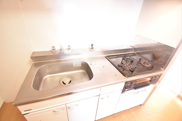 キッチン　別部屋の参考写真です