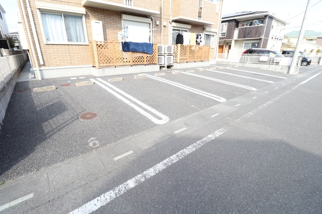 駐車場　駐車場(2)