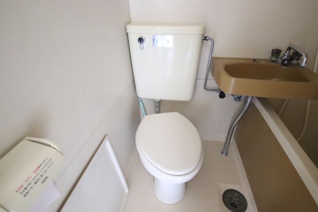 トイレ　※別部屋の参考写真の為、原状優先です。