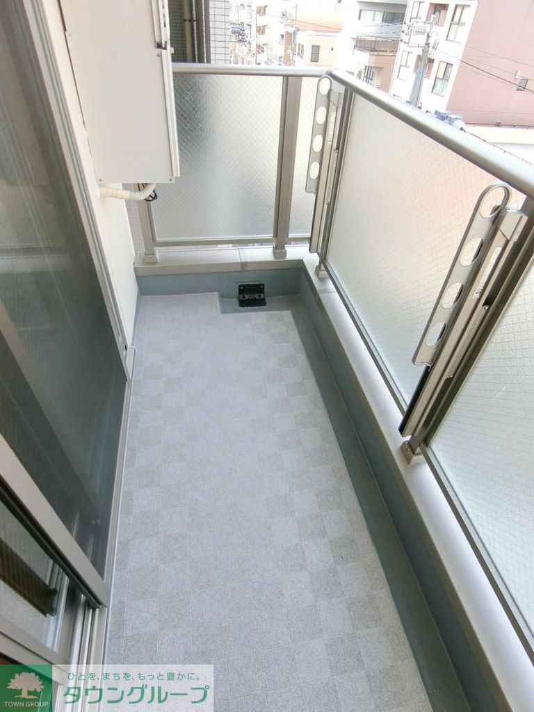 バルコニー　バルコニー