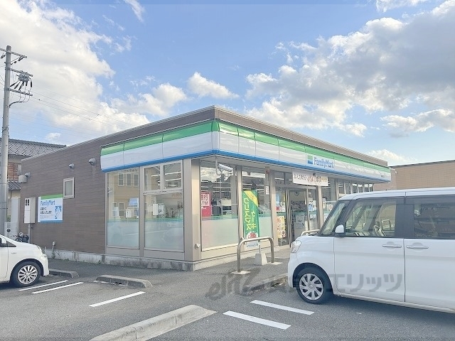 コンビニ　ファミリーマート豊岡駅西口店（コンビニ）まで350m