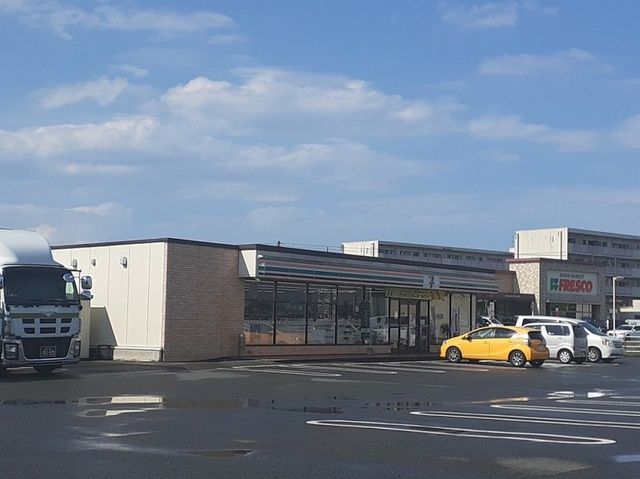 コンビニ　セブンイレブン南相馬鹿島寺内店（コンビニ）まで1000m