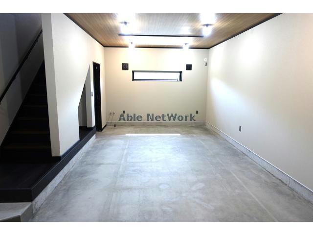 収納　ガレージ