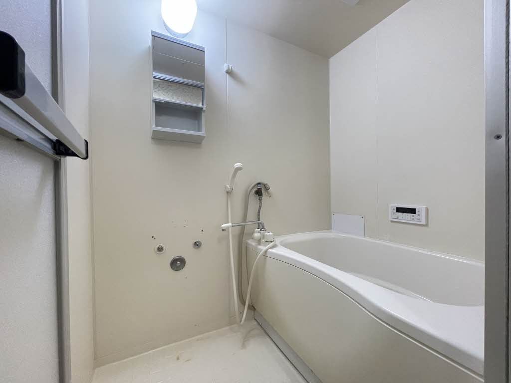 バス・シャワールーム　浴室