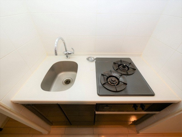 キッチン　エスティメゾン京橋　2口ガスシステムキッチン