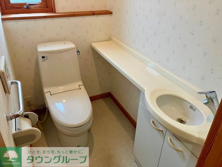 トイレ　トイレ