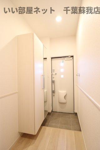 バルコニー　陽当たり良好なバルコニーです