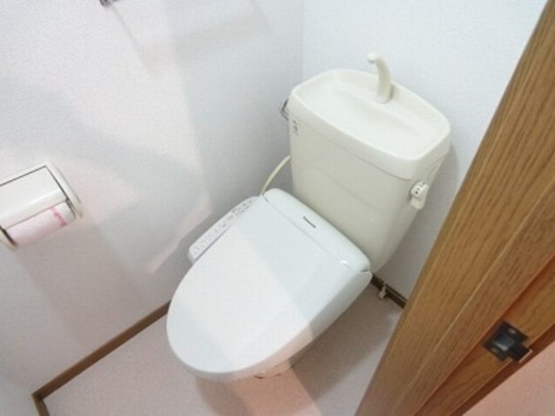 トイレ　図面と現状に相違がある場合には現状を優先